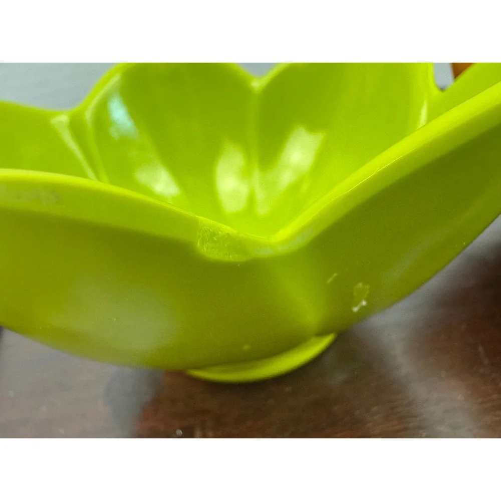 Set of 3 Flower Shaped Melamine Bowls Green Orange Yellow Petal Dip Snack Bowls